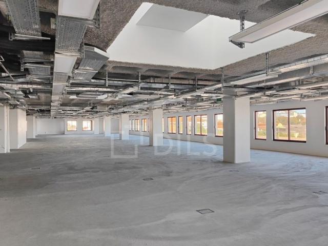 para alugar Escritório de luxo de 958 m2 Braco de Prata, Lisboa
