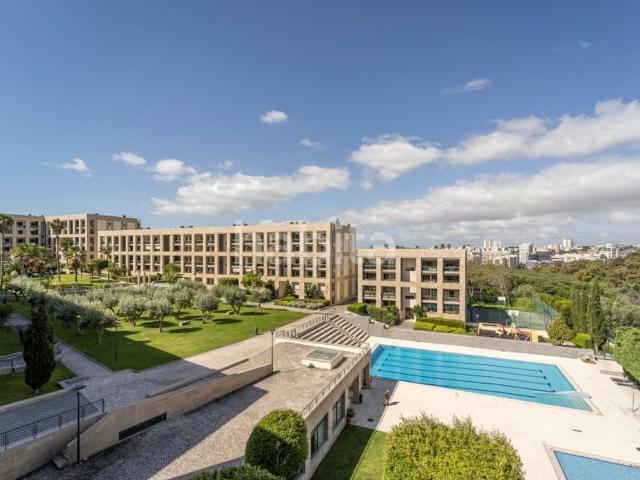 para alugar Luxuoso apartamento de 165 m2, Caselas Sao Francisco Xavier, Lisboa