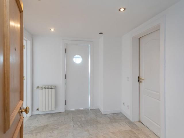 para alugar Luxuoso apartamento de 168 m2, Parede, Cascais, Lisboa