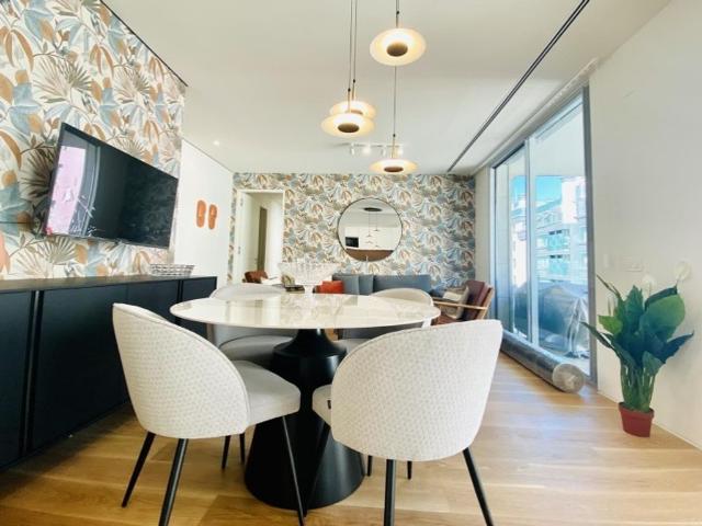 para alugar Luxuoso apartamento de 100 m2, Amoreiras Sao Mamede, Lisboa