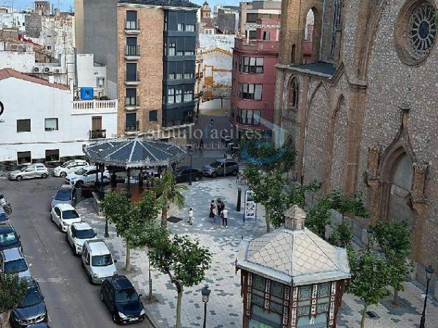 PARA ENTRAR A VIVIR | 590 €, 109 m²