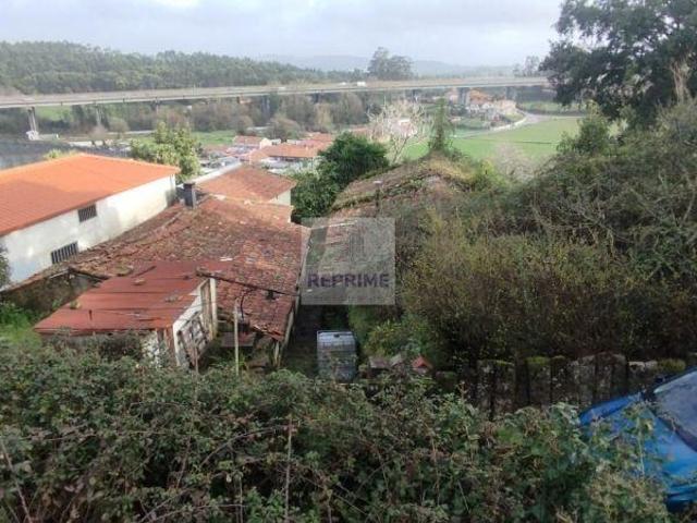 Para Recuperar | 4 Moradias | Área Total 1125m2 | Pedroso | Vila Nova de Gaia | 26064072960