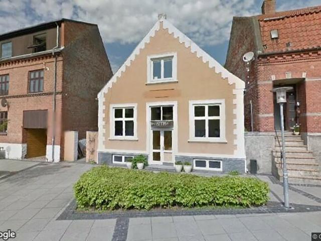 Paracel med carport og have udlejes