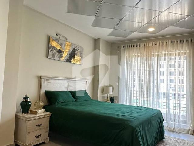 Paragon Luxuries Studio Apartment For Sale