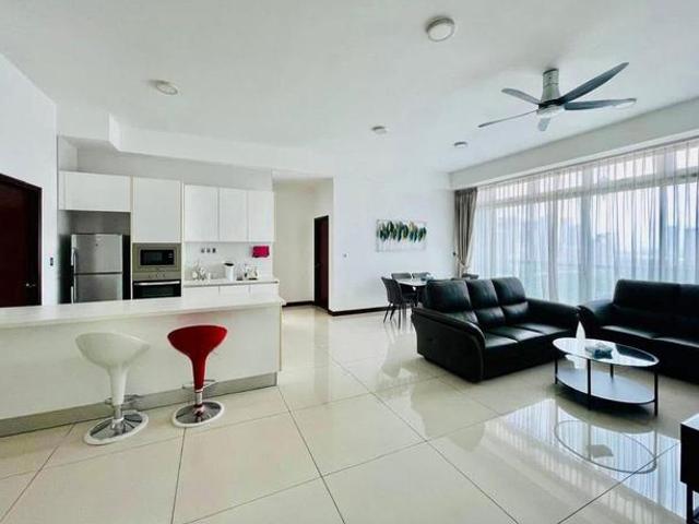 Paragon Residence 4 Bedroom unit Fully renovated