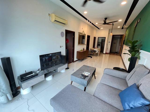 Paragon Residence 3 BED Citywoods Apartment Tropez Danga Bay Hospital