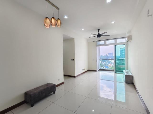 Paragon Residence Strait View 3 Bedroom For Rent