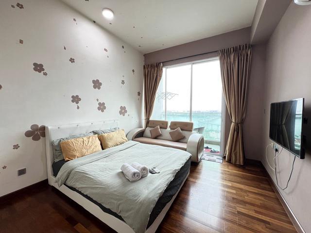 Paragon Suites Apartment Studio For Rent Near CIQ Johor Bahru