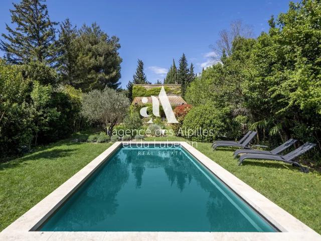 Paradou Maison Avec Jardin Proche Village 125m² Paradou