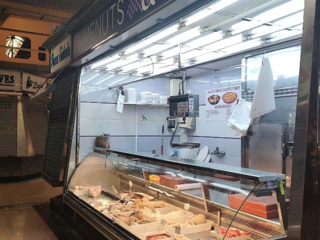 PARADA EN EL MERCAT DE COLLBLANC