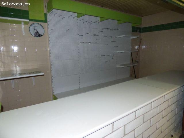 PARADA EN MERCADO EN VENTA EN MANRESA