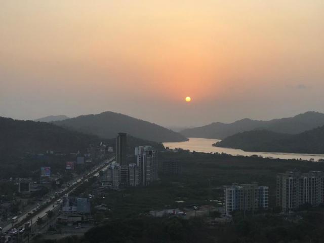 Paradigm Zenith Pushpanjali Residency Phase III 2 Bedroom 900 Sq. Ft. Apartment in Ghodbunder Road Thane Listing ID: #10056