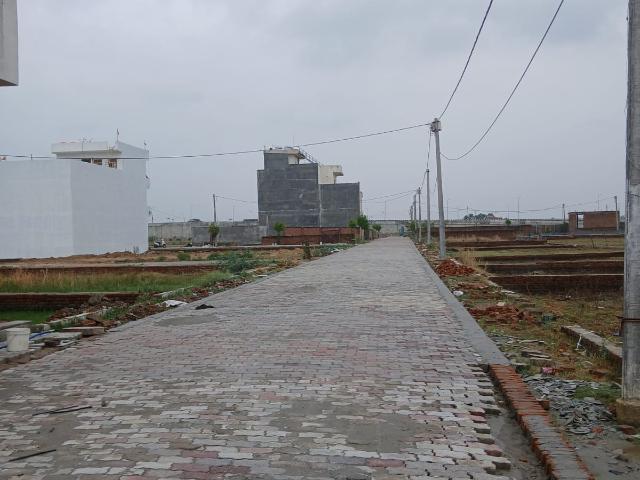 Paradise Town 1303 Sq.Ft. Plot in Sultanpur Road Lucknow Listing ID: #10163