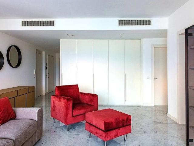 Paradise – Luxury furnished penthouse for rent