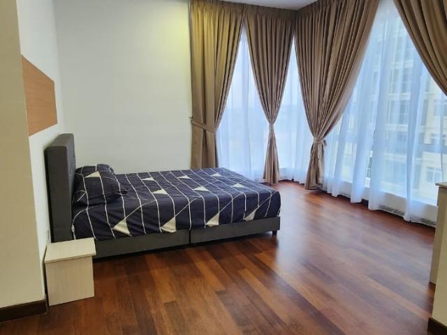 Paraiso Residence @ Bukit Jalil Master Room