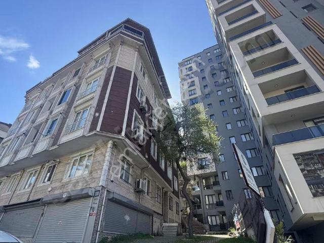 Paranın Merkezinde Full Eşyalı Ferah 2+1 Daire