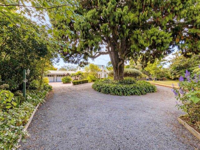 paraparaumu, 4 bedrooms
