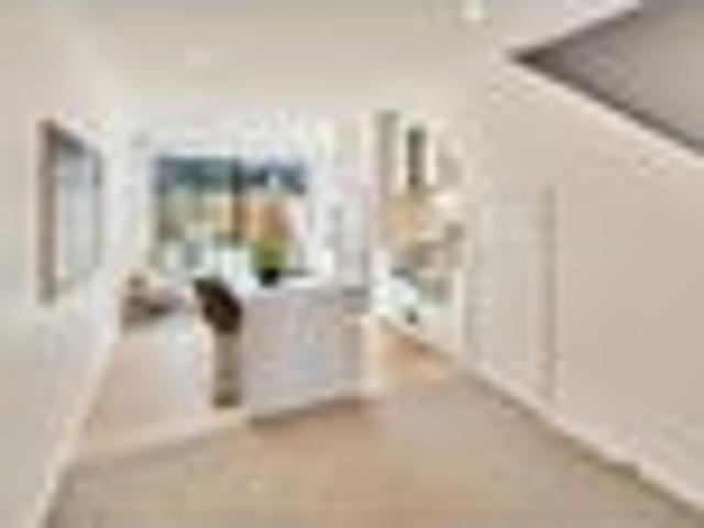 Paraparaumu, 2 bedrooms, $595 pw