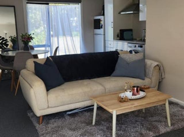 paraparaumu, 2 bedrooms