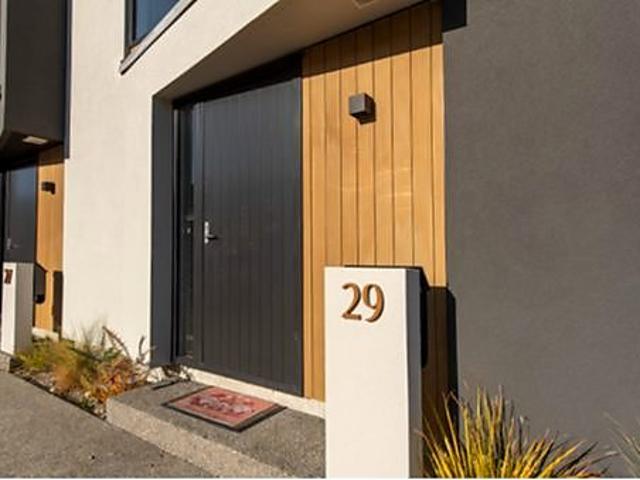 paraparaumu, 2 bedrooms
