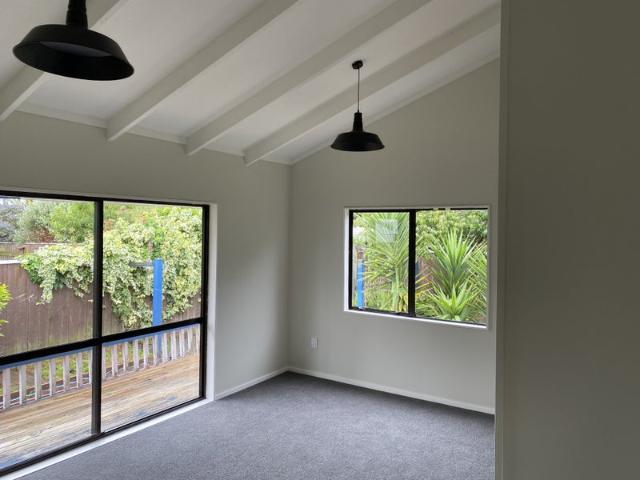 paraparaumu, 3 bedrooms