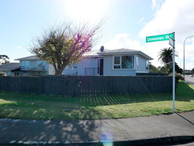 paraparaumu beach, 4 bedrooms
