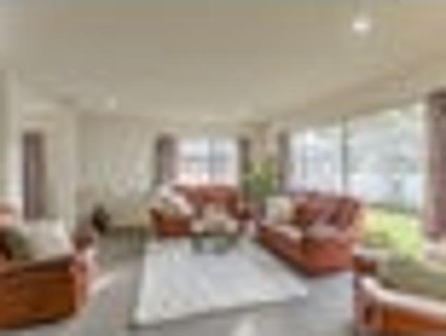 Paraparaumu Beach, 4 bedrooms, $810 pw
