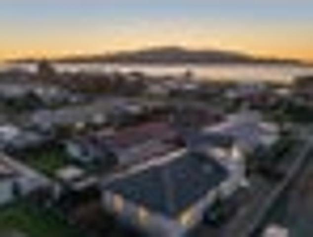 Paraparaumu Beach, 3 bedrooms, $740 pw