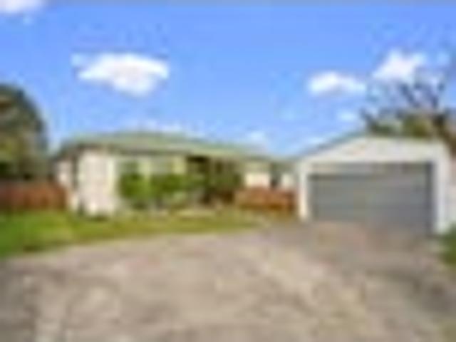 Paraparaumu Living with Everything in Reach