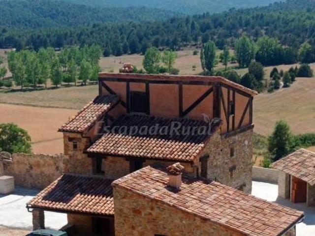 Paravientos Casa Rural