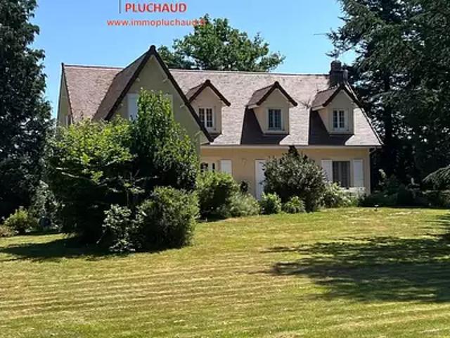 Paray le Monial 71600 Achat / Vente maison 9 pièces t9