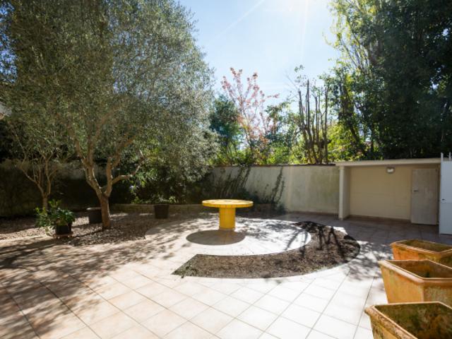 PARC BORDELAIS: APPARTEMENT / MAISON 150 M2 AVEC GARAGE ET JARDIN