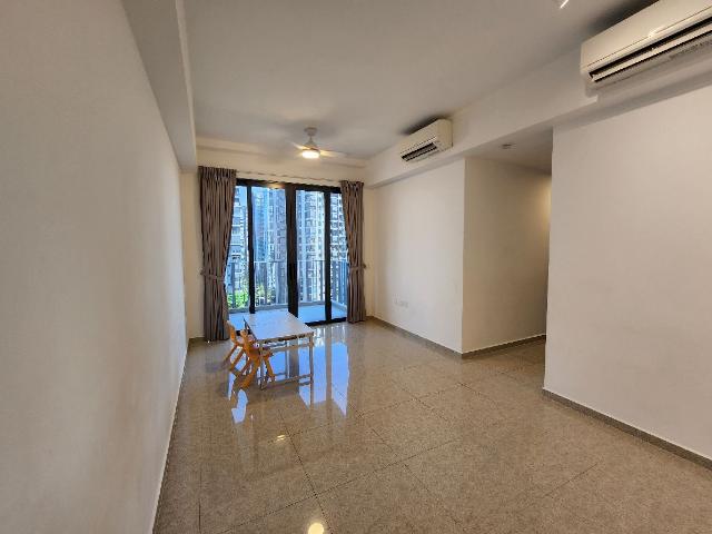 Parc Botannia Condominium For Rent, $4,000, 3 Bed 2 Bath 958 sqft $4.18 psf