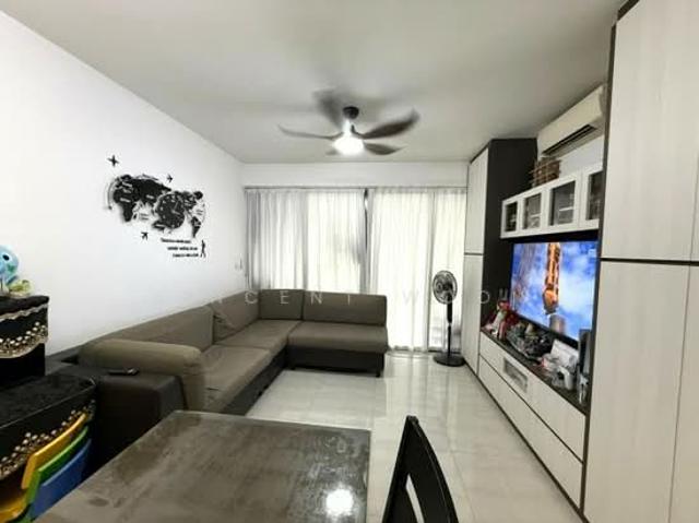 Parc Centros Condominium For Sale, $1,750,000, 3 Bed 2 Bath 990 sqft $1,768.00 psf