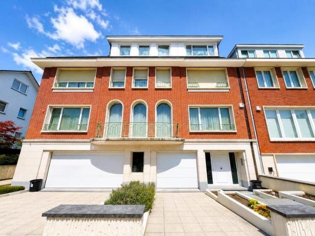 Parc des Sources – 3 bed duplex + study, terrace and garage