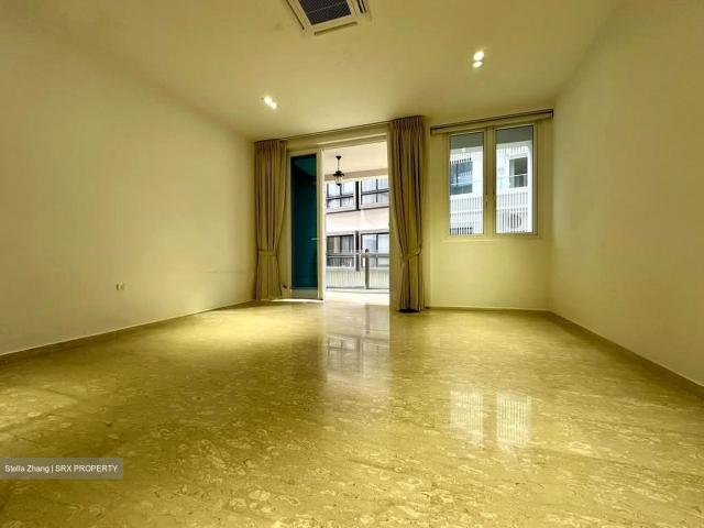 Parc Elegance D15, Apartment