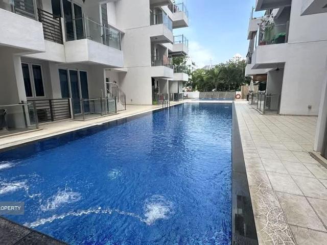 Parc Elegance D15, Apartment