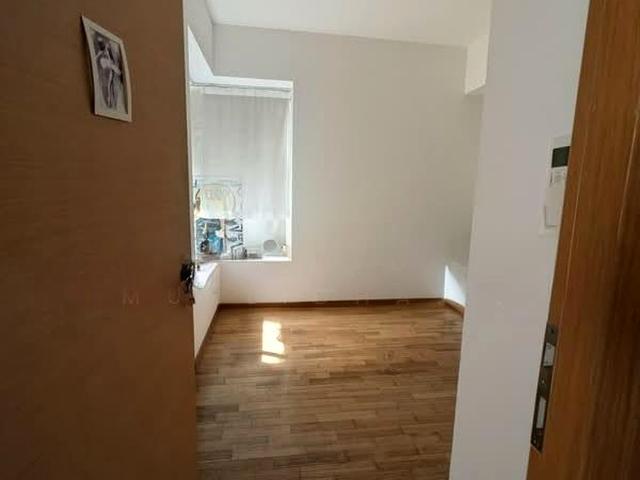 Parc Emily D9, Condominium