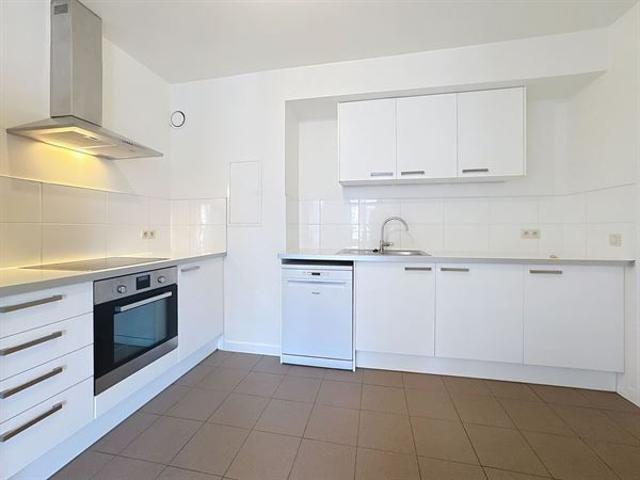 Parc Josaphat Splendide Appartement en DUPLEX, 1 chambre à louer