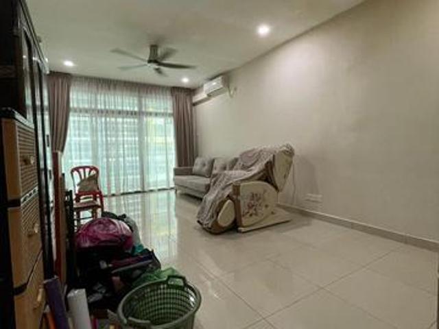 Parc Regency Apartment For Sale with Partially Furnished