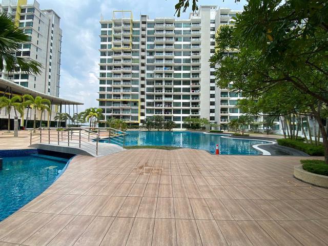 PARC REGENCY l PARTY FURNISHED l NEAR AEON HSI I MALAY ONLY