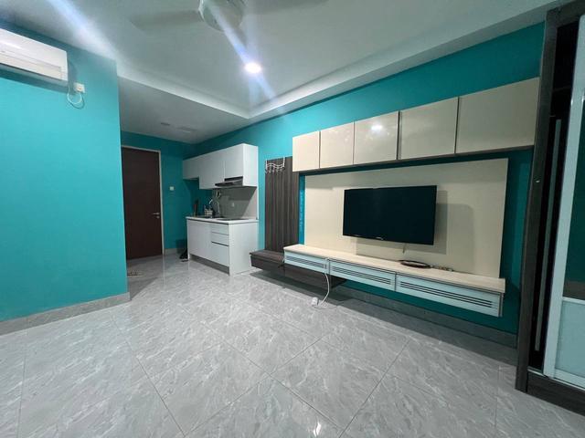 parc Regency Studio unit