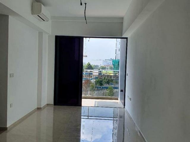 Parc Riviera D5, Condominium