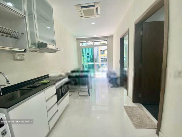 Parc Rosewood D25, Condominium