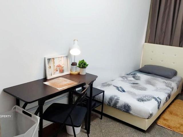 Parc Vista D22, Condominium