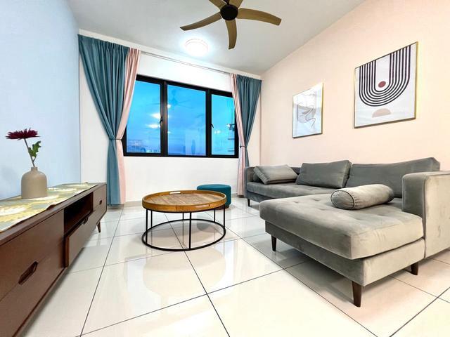 Parc 3 ID Fully Furnish Big 4 Bedroom 2 Bath 2 Parking Lush Park View