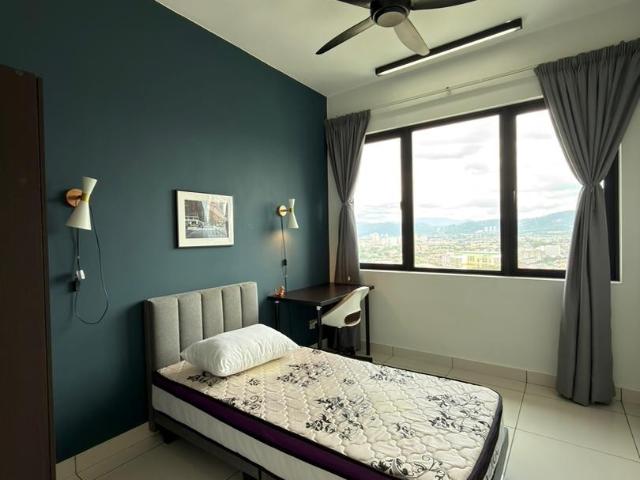 Parc 3_R2 Medium Room_Male