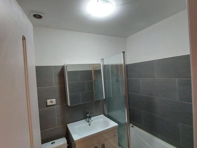 Parcare Privată! Mutare Imediată! Ap 1 Cam Dec în Tătăraşi! Iași!