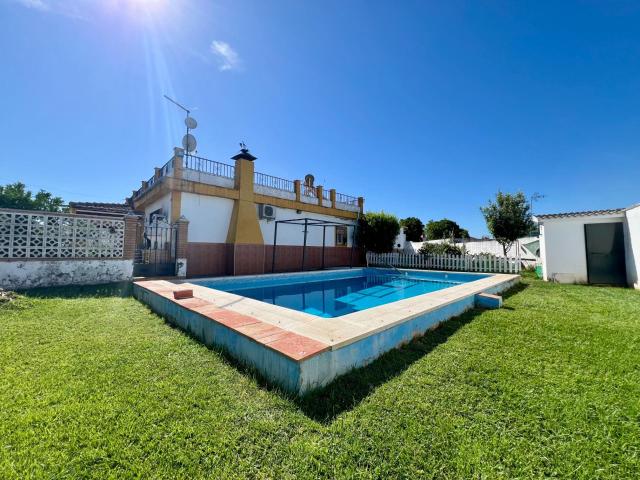 ¡ PARCELA NO HIPOTECABLE EN LAS QUEMADAS CON PISCINA!