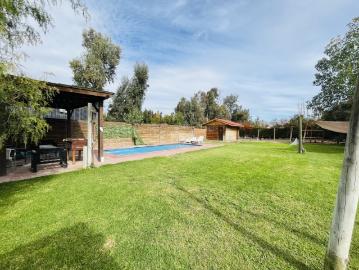 Parcela o Chacra en Arriendo en Lampa 4 dormitorios 4 baños